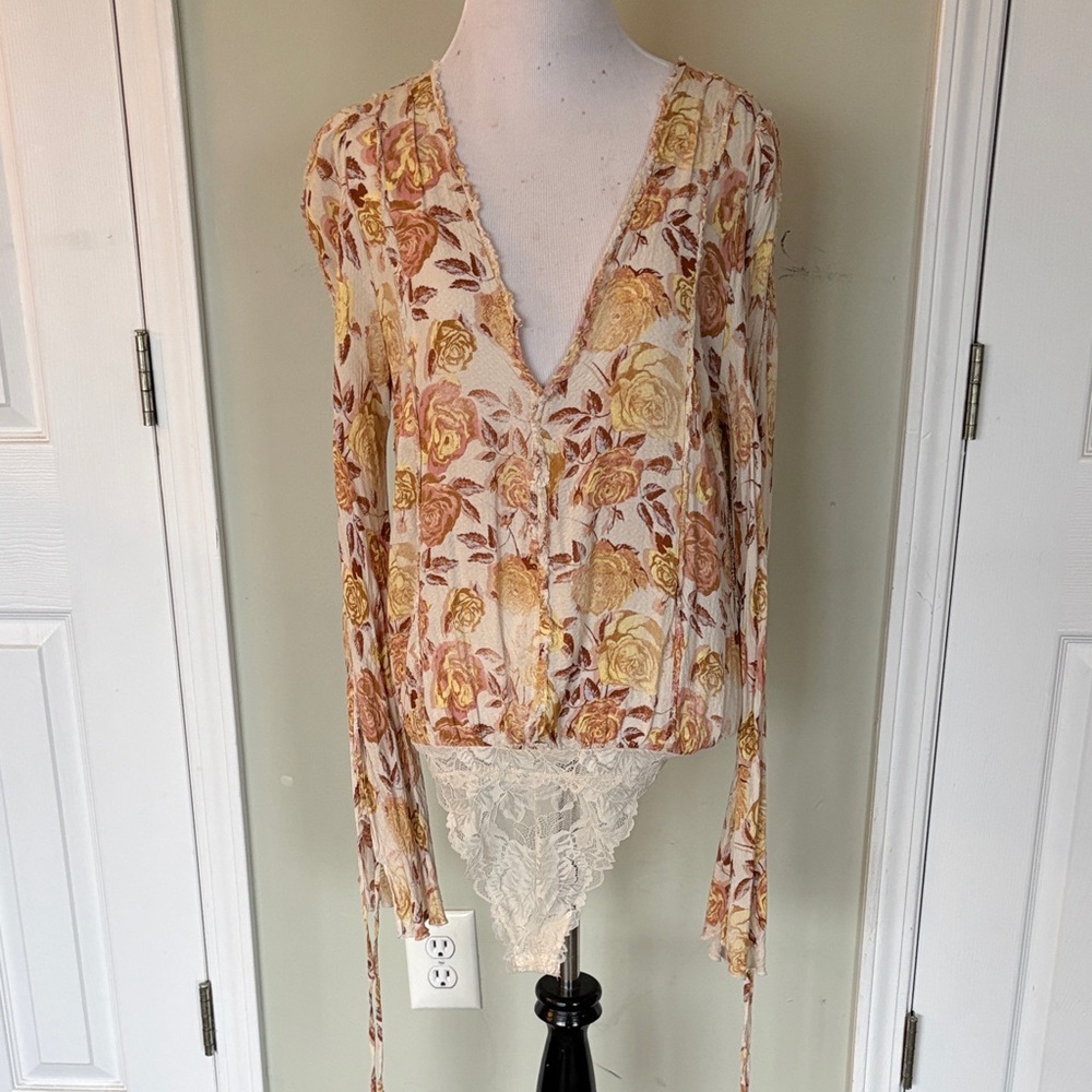 Free People Intimately           Floral V-Neck Bodysuit Blouse